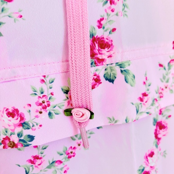 NWOT “Feeling Rosie” Windbreaker size small - Picture 11 of 11